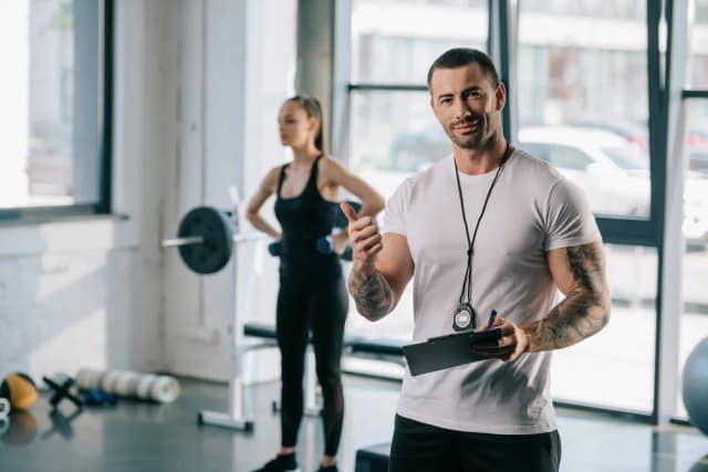 Trening FBW co to: Jak skutecznie zacząć i uniknąć błędów Trening FBW co to: Jak skutecznie zacząć i uniknąć błędów