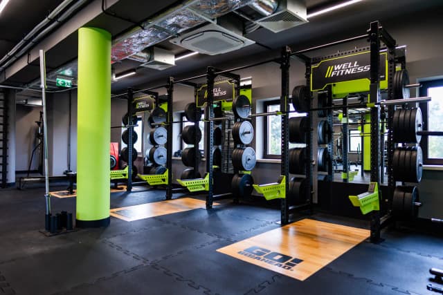 Jakie siłownie honorują multisport? Sprawdź, gdzie możesz ćwiczyć bez ograniczeń Jakie siłownie honorują multisport? Sprawdź, gdzie możesz ćwiczyć bez ograniczeń